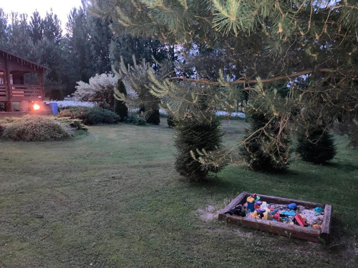 Villa Pikkjaerve Puhkemaja à Tilsi Extérieur photo
