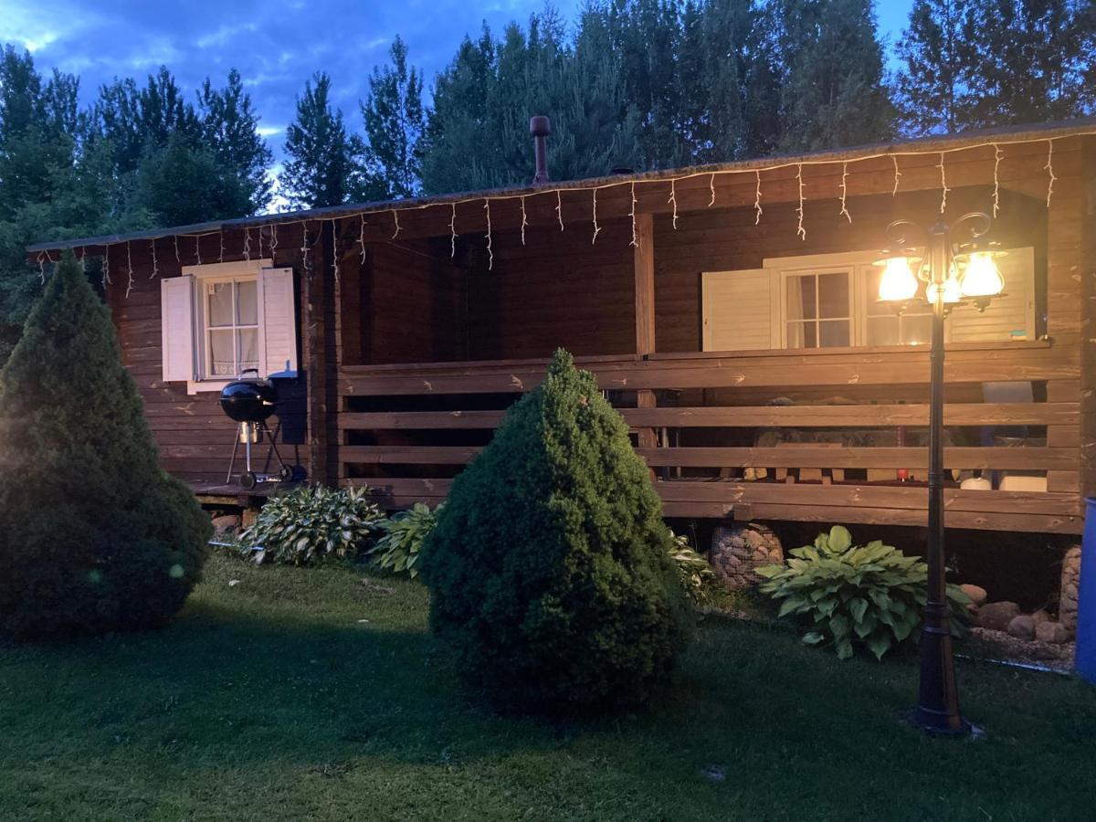 Villa Pikkjaerve Puhkemaja à Tilsi Extérieur photo