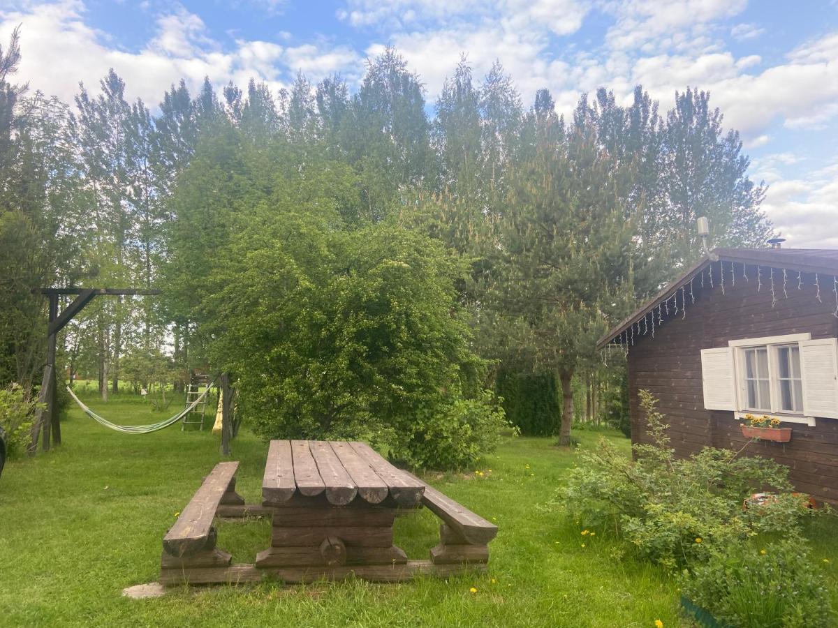 Villa Pikkjaerve Puhkemaja à Tilsi Extérieur photo