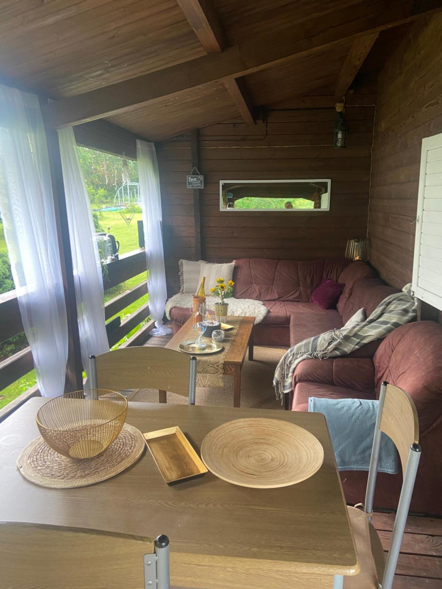 Villa Pikkjaerve Puhkemaja à Tilsi Extérieur photo